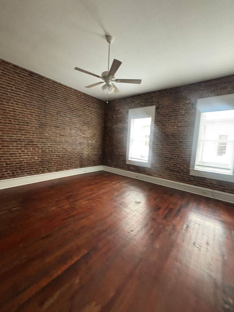 Apartment for rent at 130 N Ashley St #D, Valdosta, GA 31601