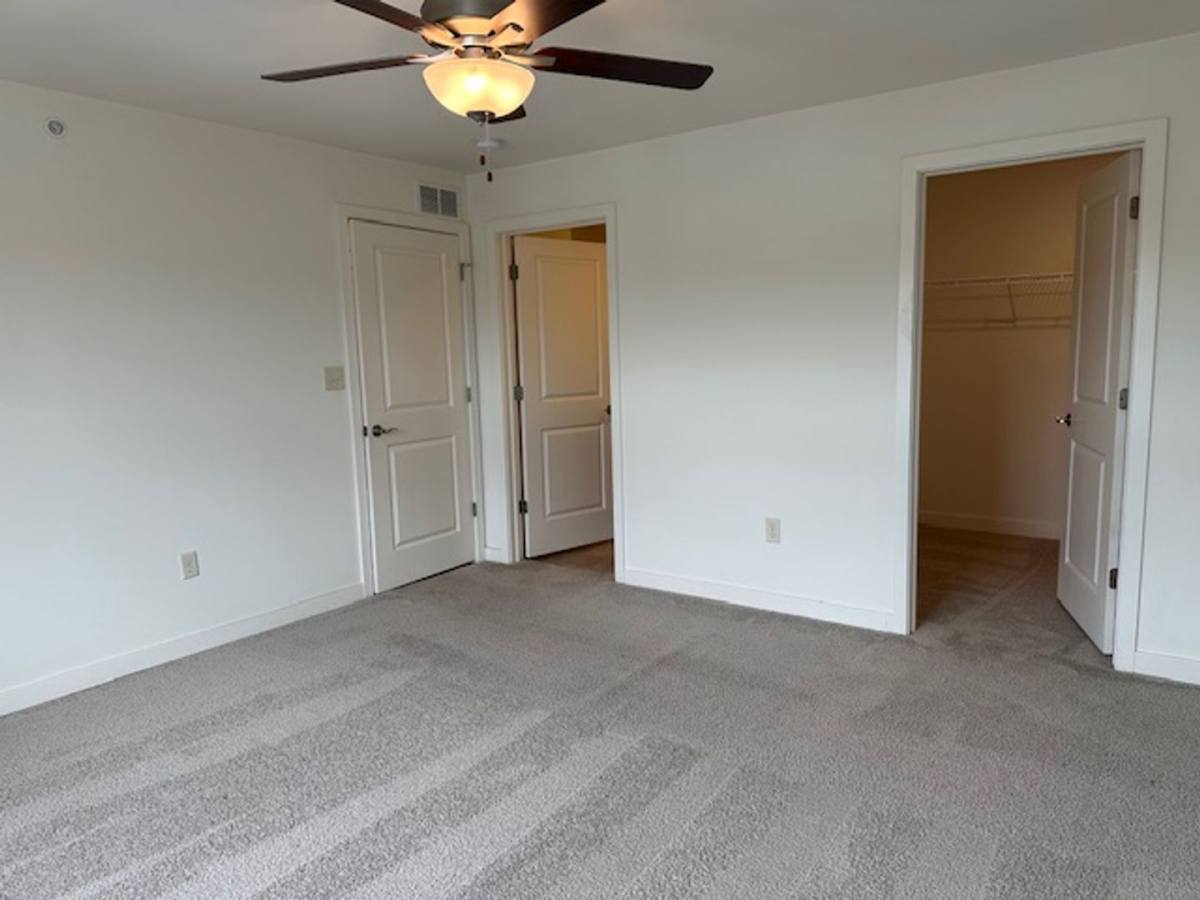 Apartment for rent at 1708 Fairmont Dr #301, Harrisburg, PA 17111