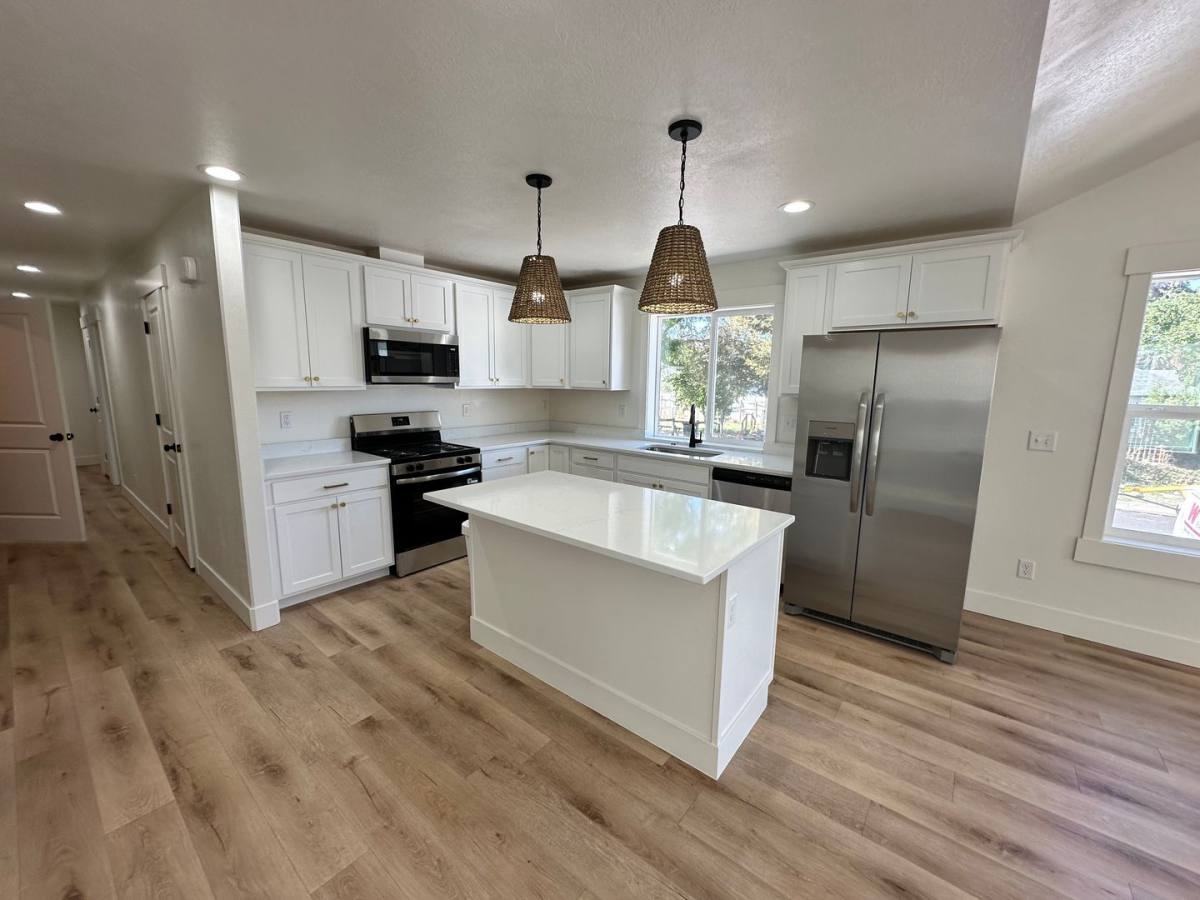 Apartment for rent at Half Off of First Month's Full Rent, 651 N Johnson Ave, Pocatello, ID 83204