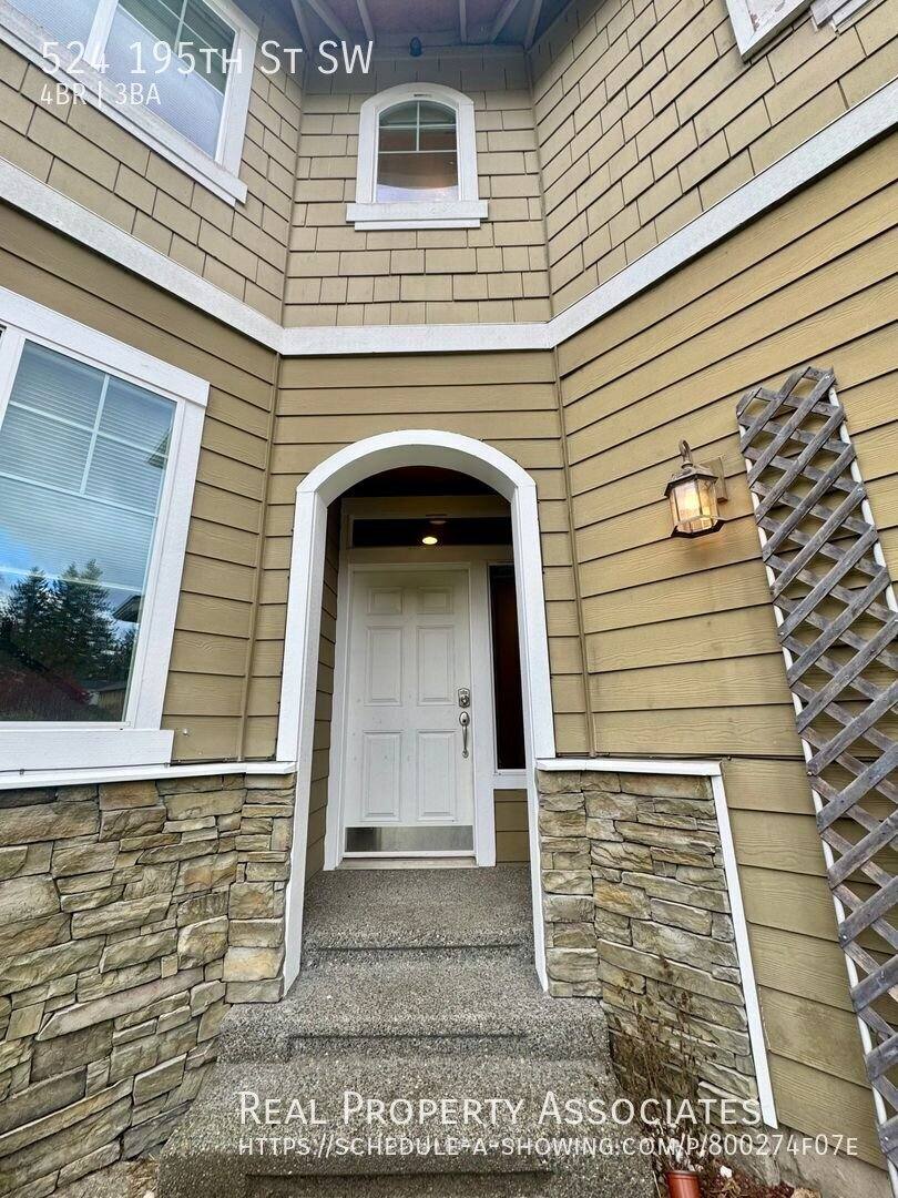 524 195th St SW, Lynnwood, WA 98036 - House for Rent - Image 3