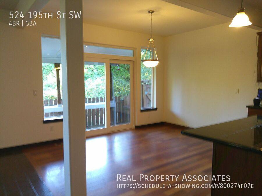 House for rent at 524 195th St SW, Lynnwood, WA 98036