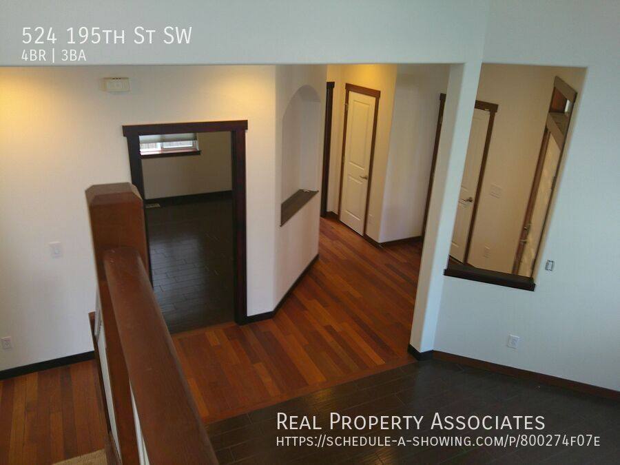 House for rent at 524 195th St SW, Lynnwood, WA 98036