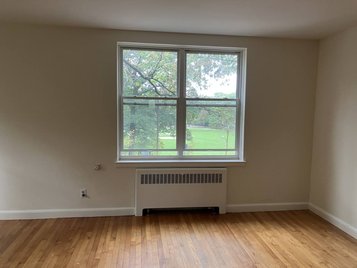 42 Dean #4, Brookline, MA 02445 - Apartment for Rent - Image 4