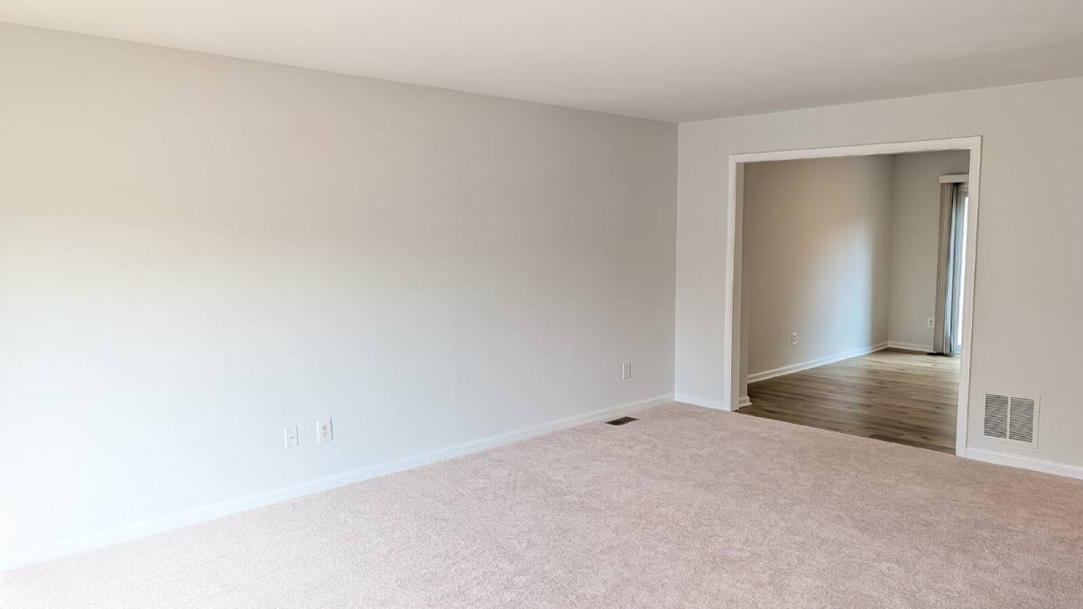 43543 Plantation Terrace, Ashburn, VA 20147 - Townhouse for Rent - Image 3