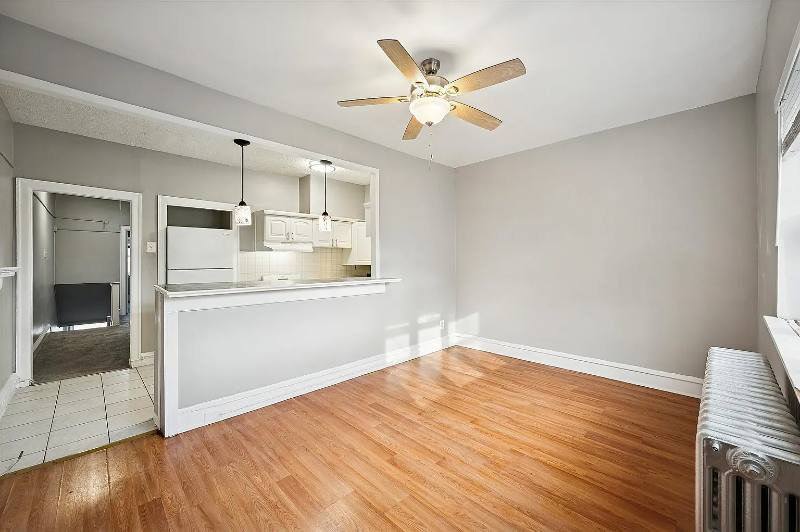 Apartment for rent at 7210 Oxford Ave #B2, Philadelphia, PA 19111