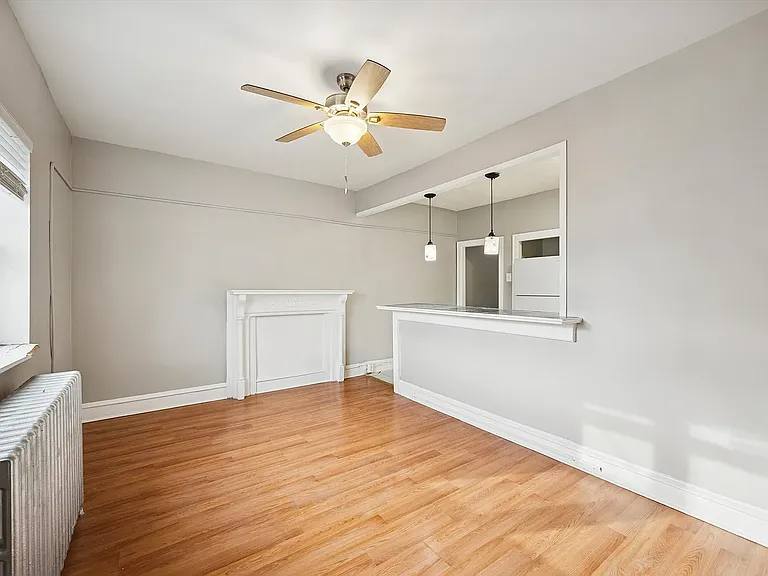 Apartment for rent at 7210 Oxford Ave #B2, Philadelphia, PA 19111
