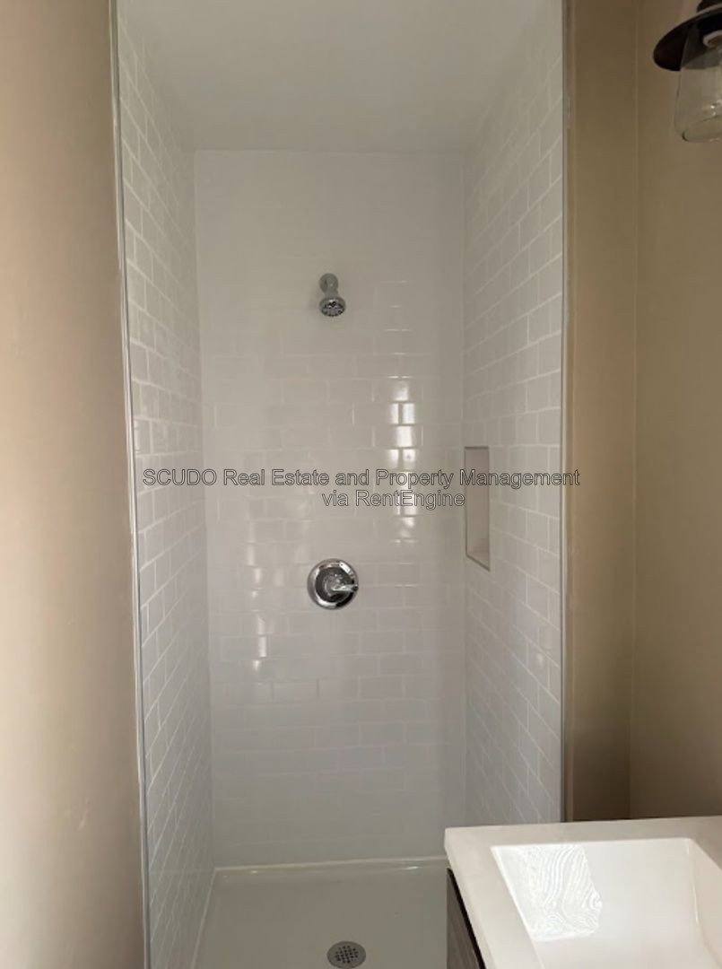 House for rent at 2407 E 68th Terrace, Kansas City, MO 64132