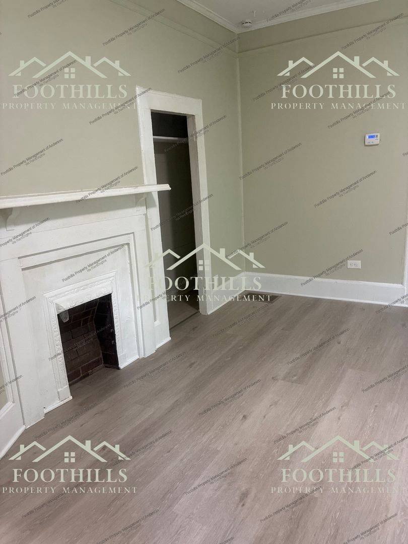 House for rent at 6 N Hammett St, Anderson, SC 29624