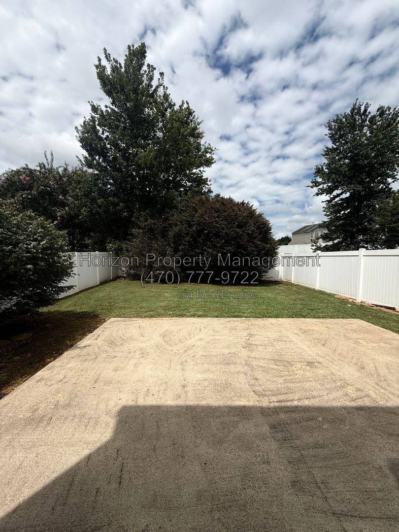 House for rent at 5860 Mountain Top Place, Cumming, GA 30041