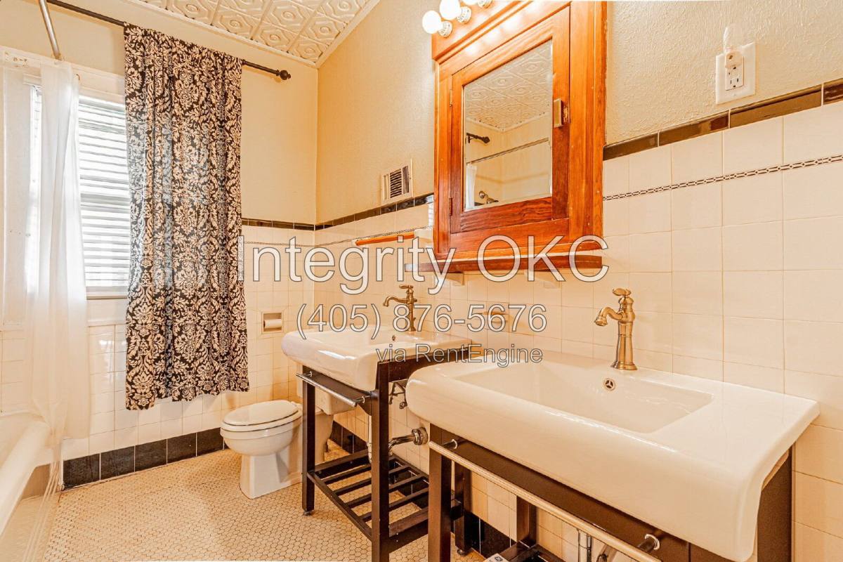 205 NW 21st St, Oklahoma City, OK 73103 - House for Rent - Image 12
