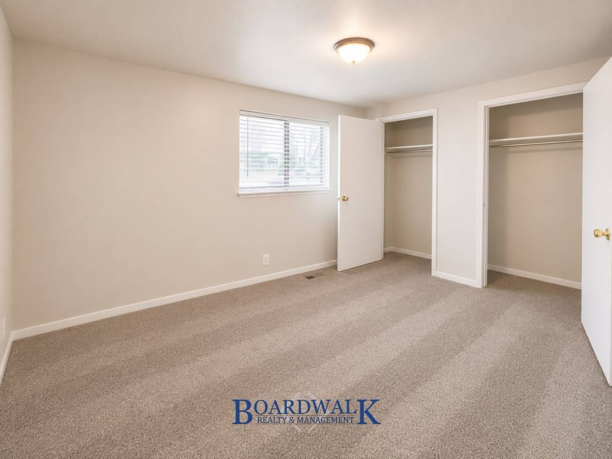 Apartment for rent at 235 E Julie Anna Dr, Sandy, UT 84070