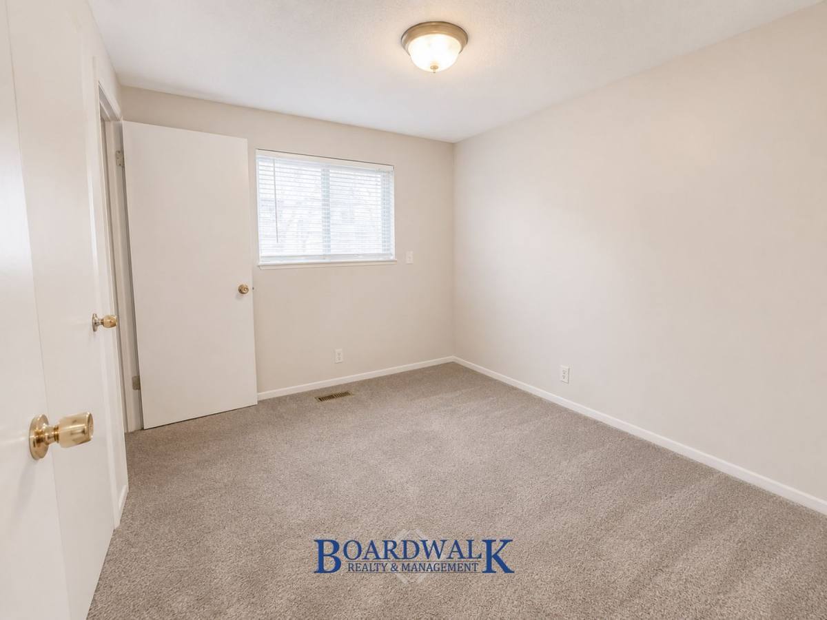 Apartment for rent at 235 E Julie Anna Dr, Sandy, UT 84070