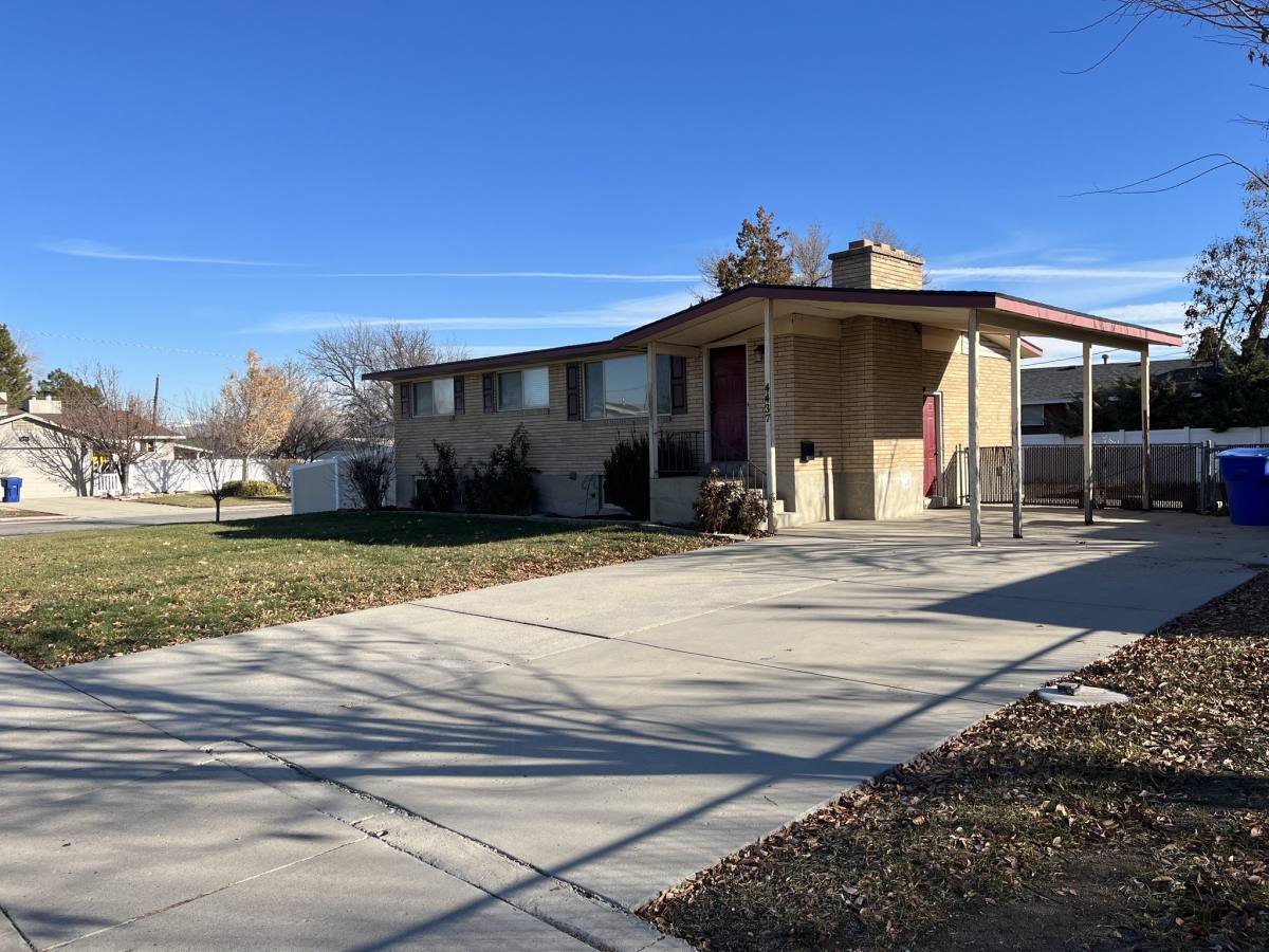 House for rent at 4437 S Driftwood Dr, Salt Lake City, UT 84123