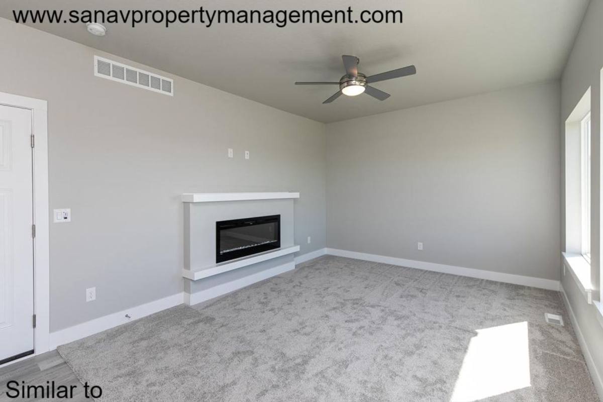 House for rent at 17124 Larkspur, Urbandale, IA 50323