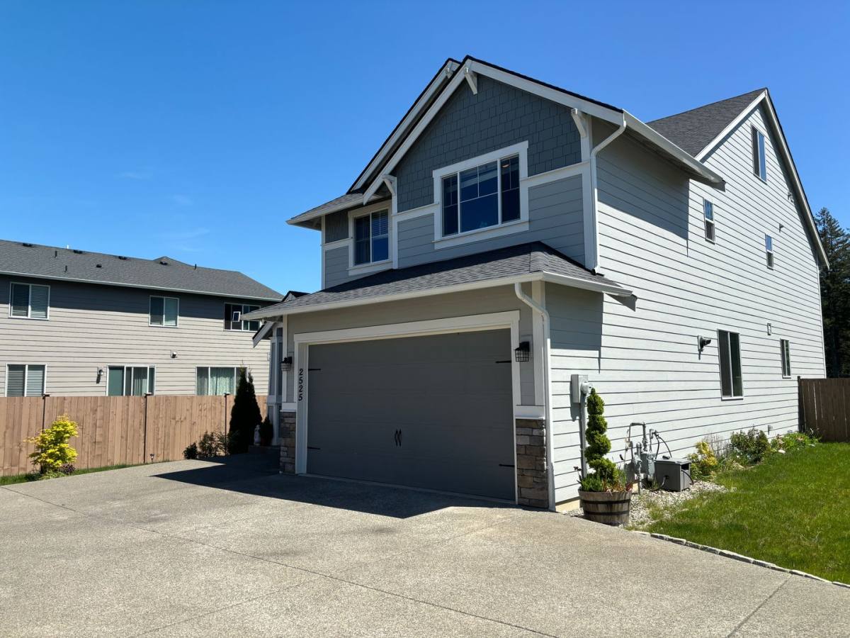 House for rent at 2525 200th St Court E, Spanaway, WA 98387