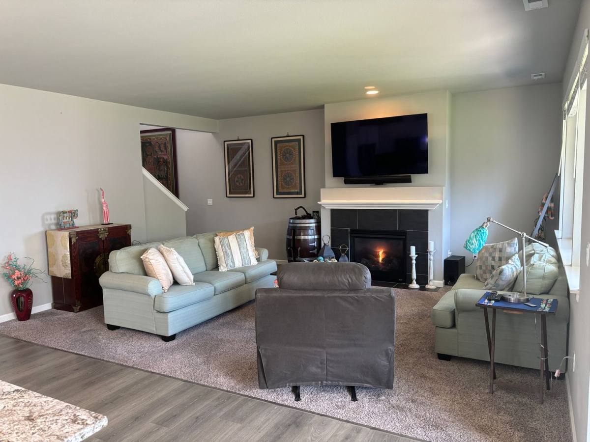 House for rent at 2525 200th St Court E, Spanaway, WA 98387