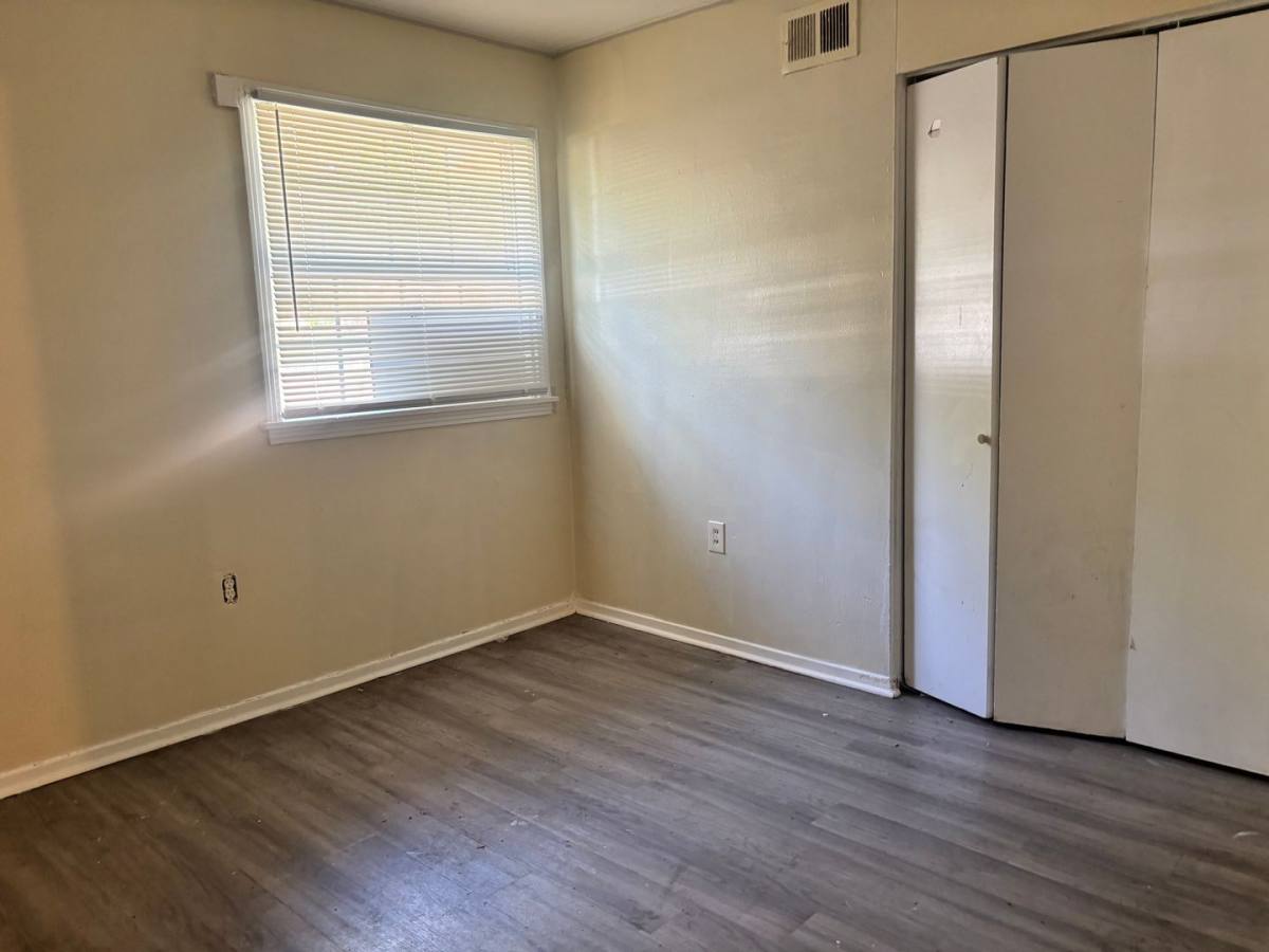 House for rent at 318 Queen Marie Lane, Jackson, MS 39209