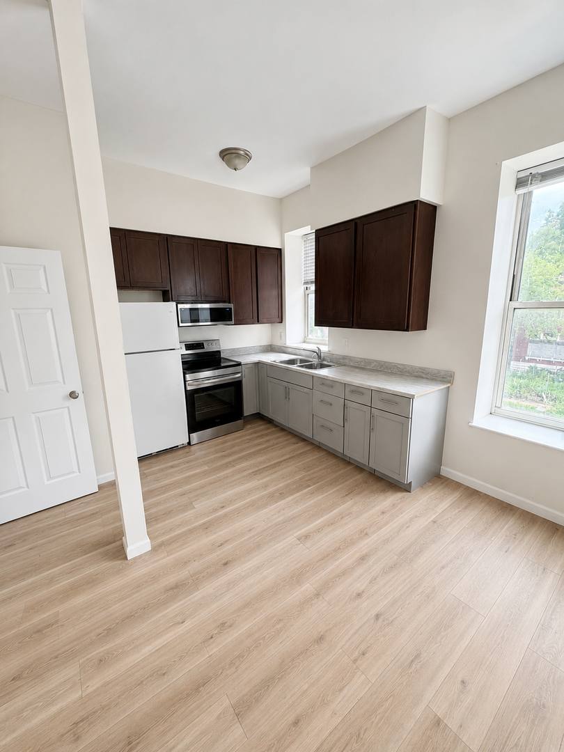 Apartment for rent at 4417 Strodtman Place, St. Louis, MO 63107