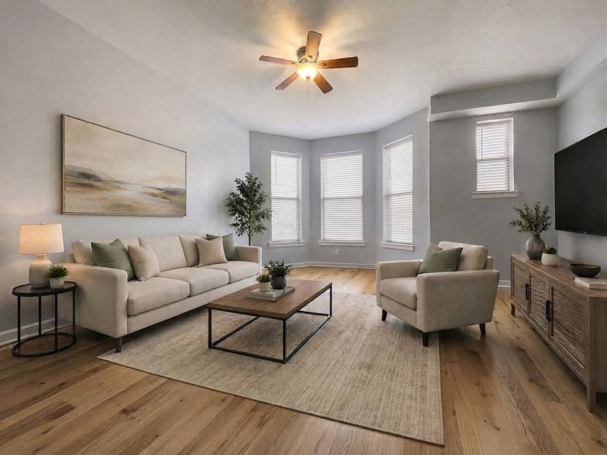 Apartment for rent at 906 W Montrose, Chicago, IL 60613