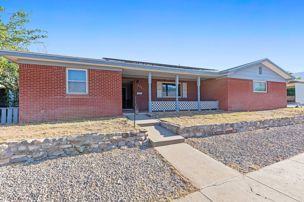 House for rent at 2321 Union Ave, Alamogordo, NM 88310