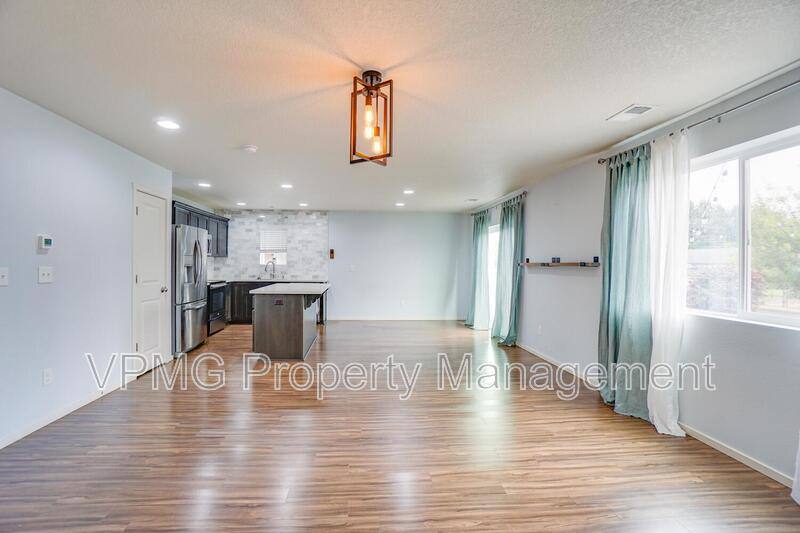 House for rent at 11705 NE 131st Place, Vancouver, WA 98682