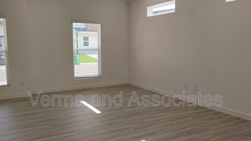 House for rent at 1100 Indiana Ave, Bentonville, AR 72713