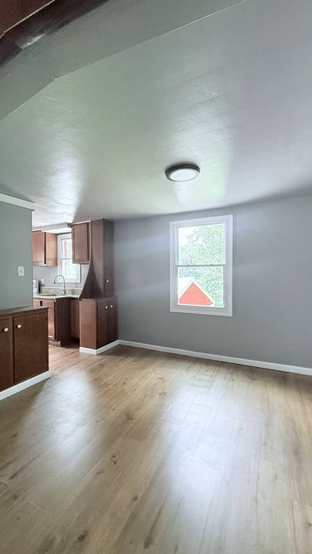 House for rent at 220 Idlewood Rd, Pittsburgh, PA 15235