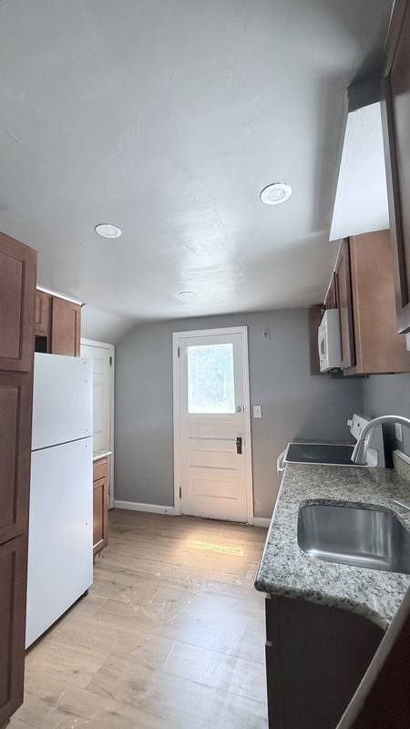House for rent at 220 Idlewood Rd, Pittsburgh, PA 15235