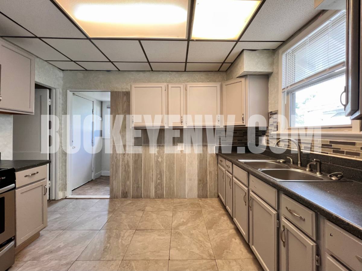 House for rent at 4151 Jackman Rd, Toledo, OH 43612