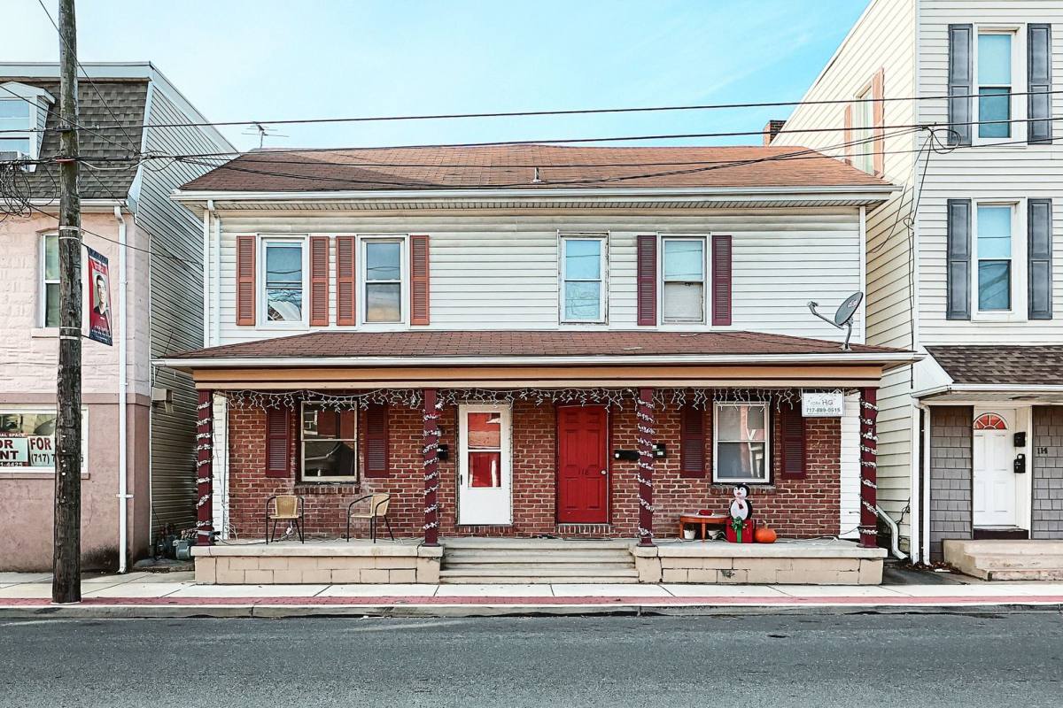 Apartment for rent at 118 S Main St, Spring Grove, PA 17362