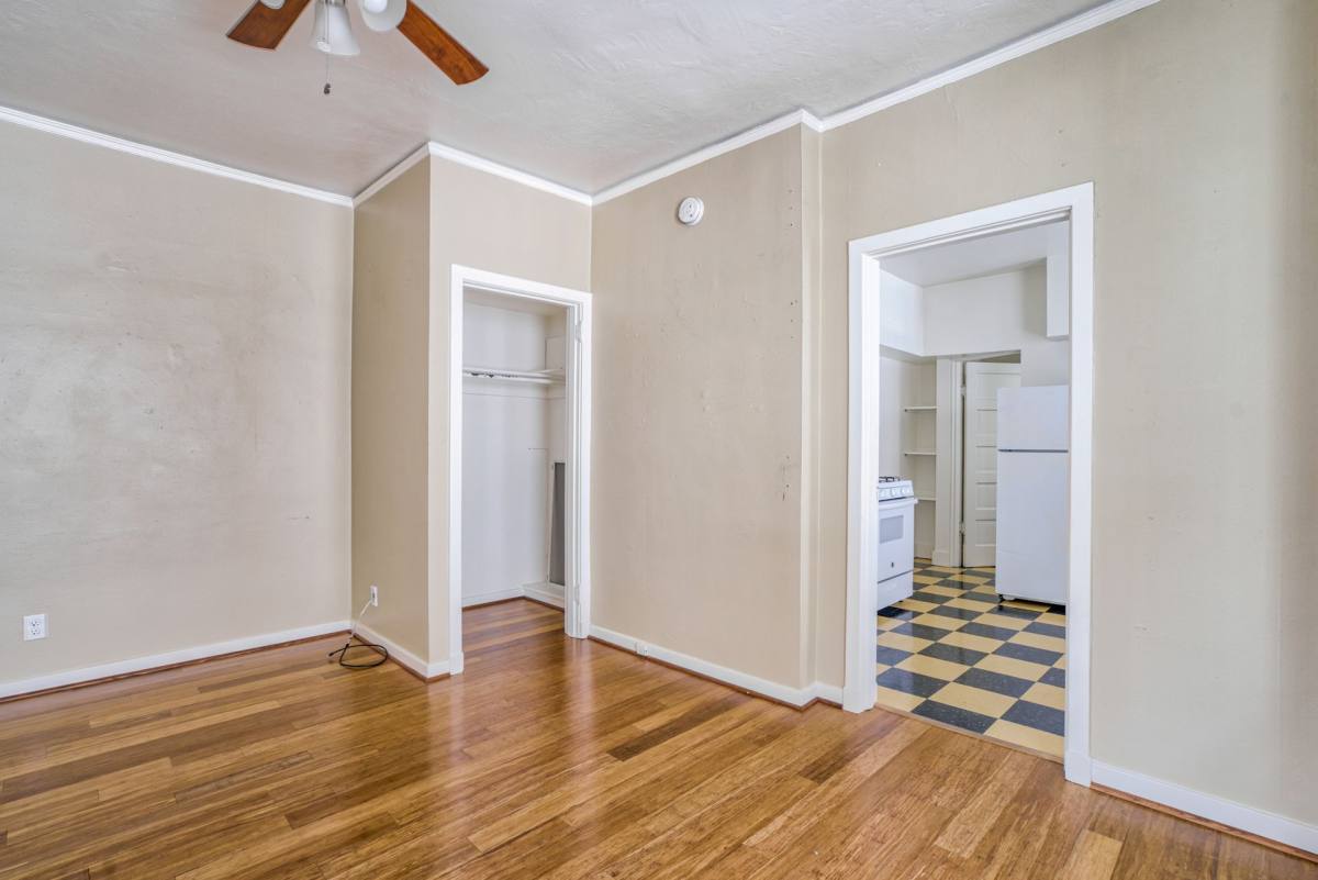 Apartment for rent at 1415 SW 11th Ave, Portland, OR 97201