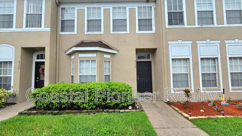 Townhouse for rent at 4306 Claverton Court, Tampa, FL 33624