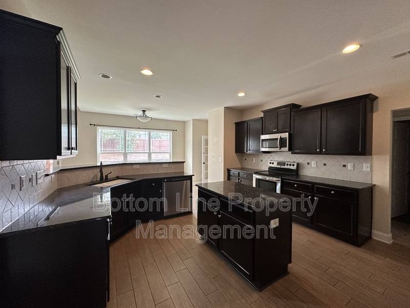 House for rent at 22 Pelican Court, Sanford, NC 27332