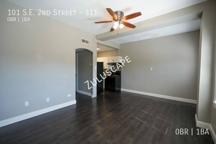 Apartment for rent at 101 SE 2nd St, Evansville, IN 47708