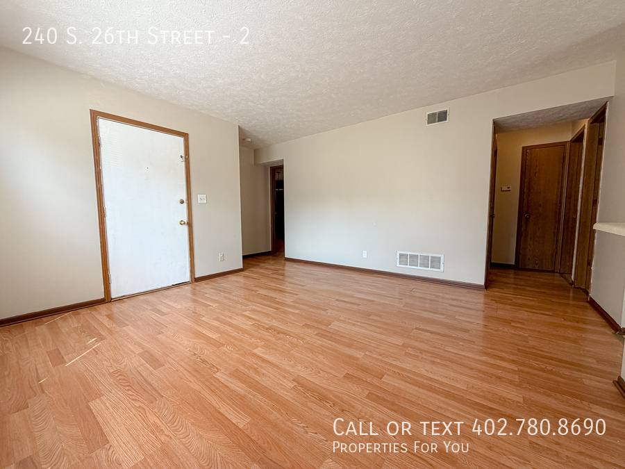 Apartment for rent at 240 S 26th St #2, Lincoln, NE 68510