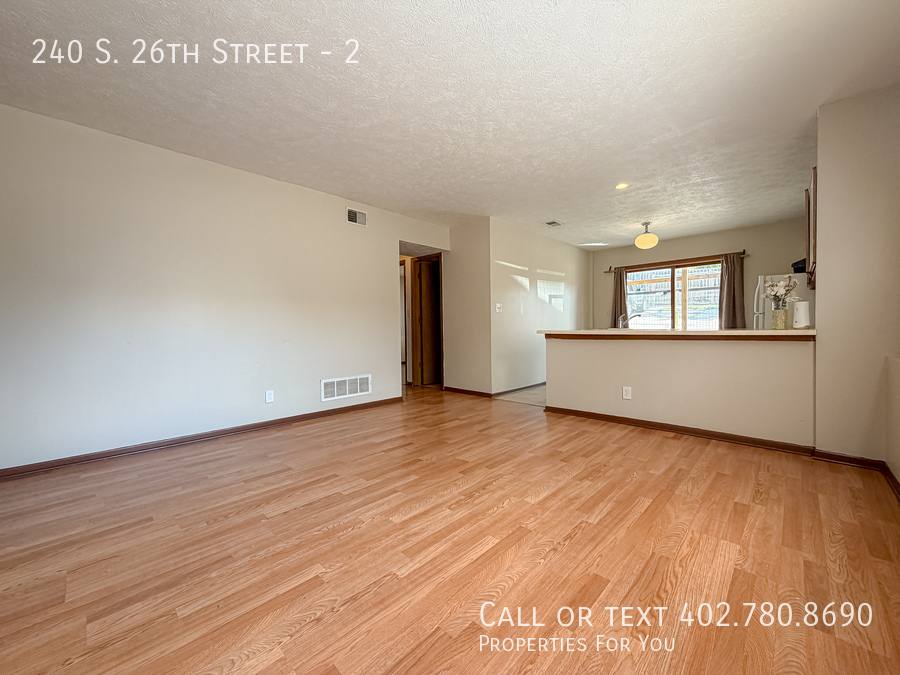 Apartment for rent at 240 S 26th St #2, Lincoln, NE 68510