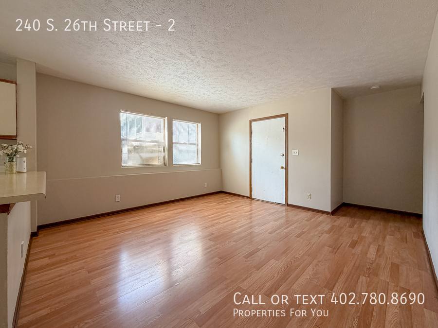 Apartment for rent at 240 S 26th St #2, Lincoln, NE 68510