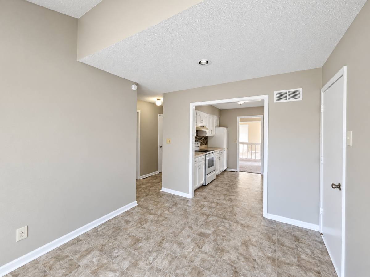 House for rent at 316 NE Cedar Court, Blue Springs, MO 64014