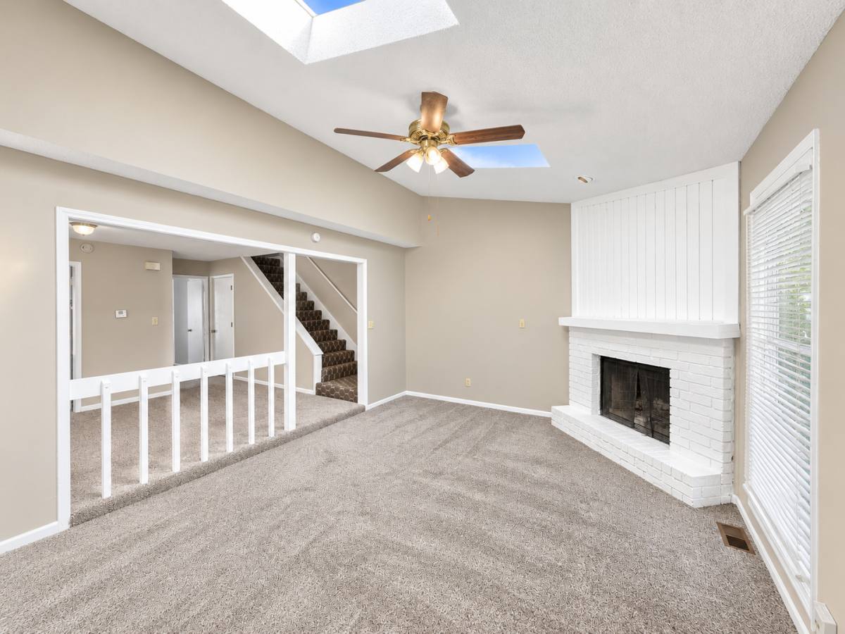 House for rent at 316 NE Cedar Court, Blue Springs, MO 64014