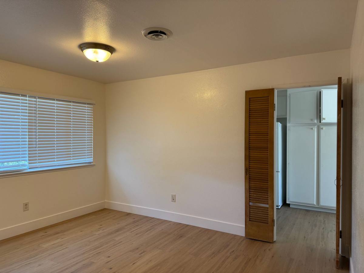 House for rent at 8945 Plaza Park Dr, Elk Grove, CA 95624