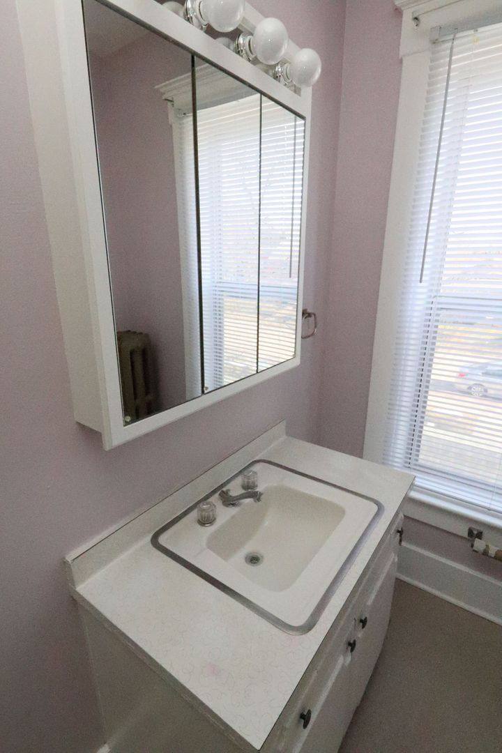 Apartment for rent at 1323 S 8th St, Goshen, IN 46526