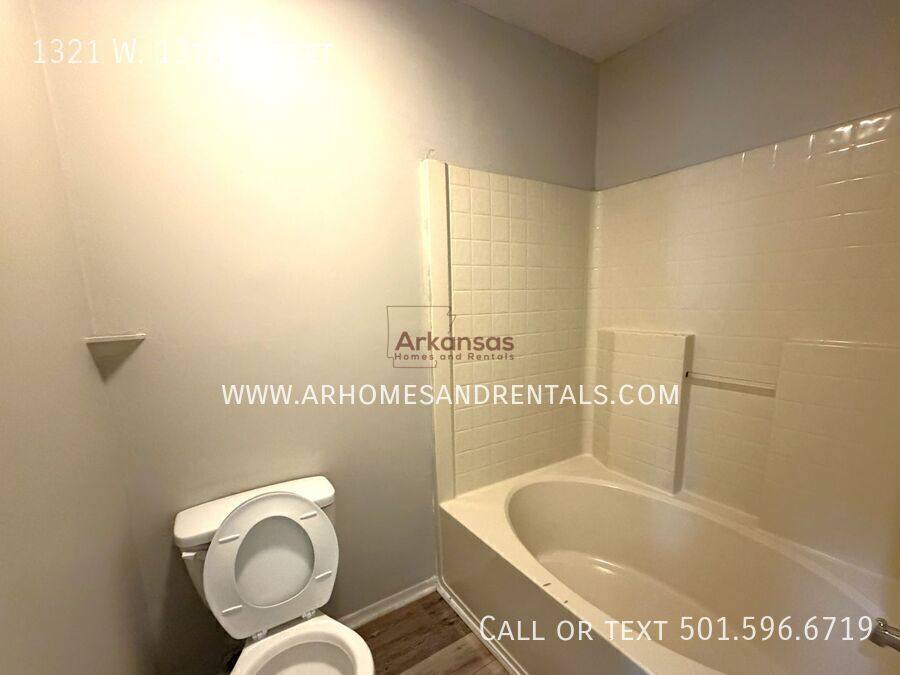 Apartment for rent at 1321 W 13th St, North Little Rock, AR 72114
