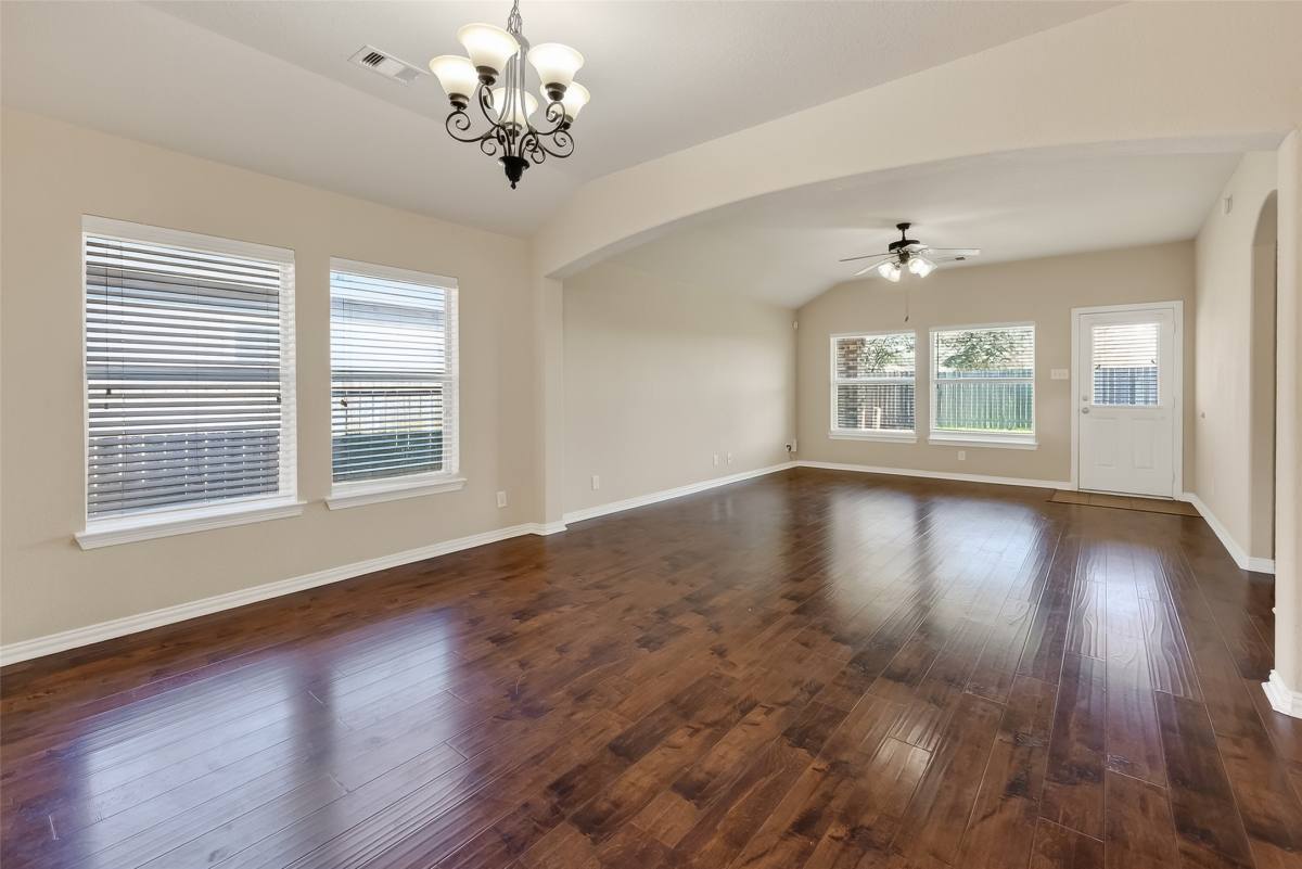Apartment for rent at 1126 Pecos Pass Dr, Richmond, TX 77406