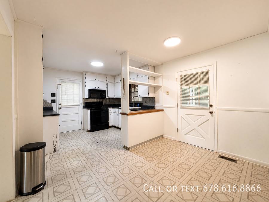 House for rent at 2666 S Lakeview Dr SW, Conyers, GA 30094