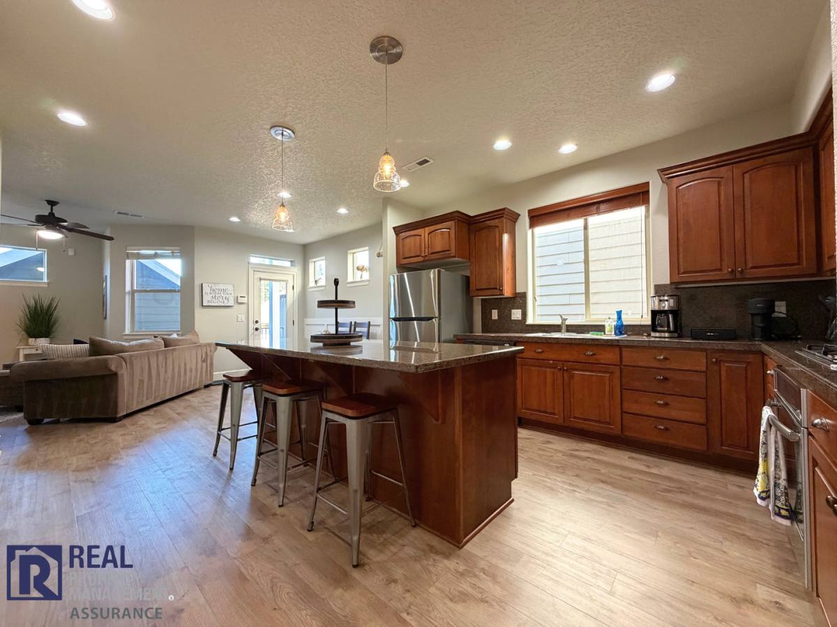 House for rent at 17423 SW Montague Way, Portland, OR 97224