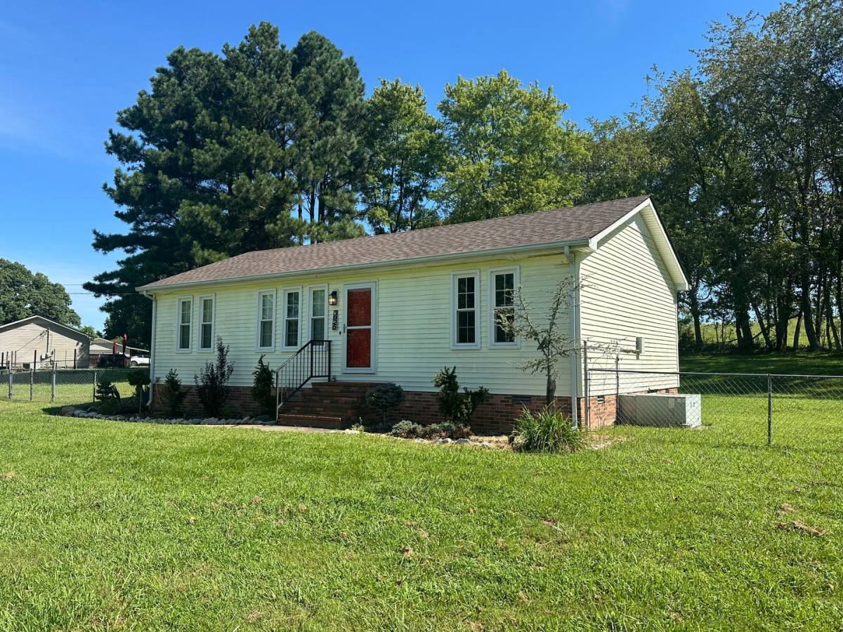 House for rent at 3925 Beasleys Bend Rd, Lebanon, TN 37087