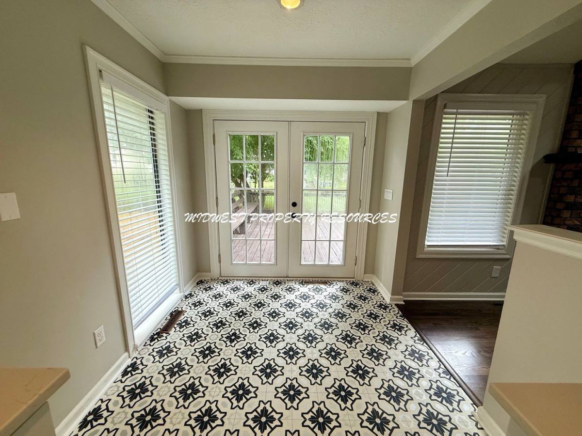 House for rent at 212 SE Moreland School Rd, Blue Springs, MO 64014