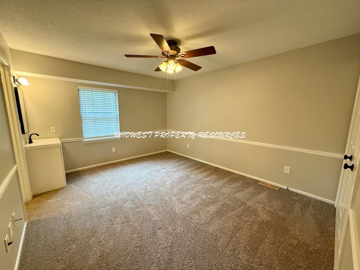 House for rent at 212 SE Moreland School Rd, Blue Springs, MO 64014