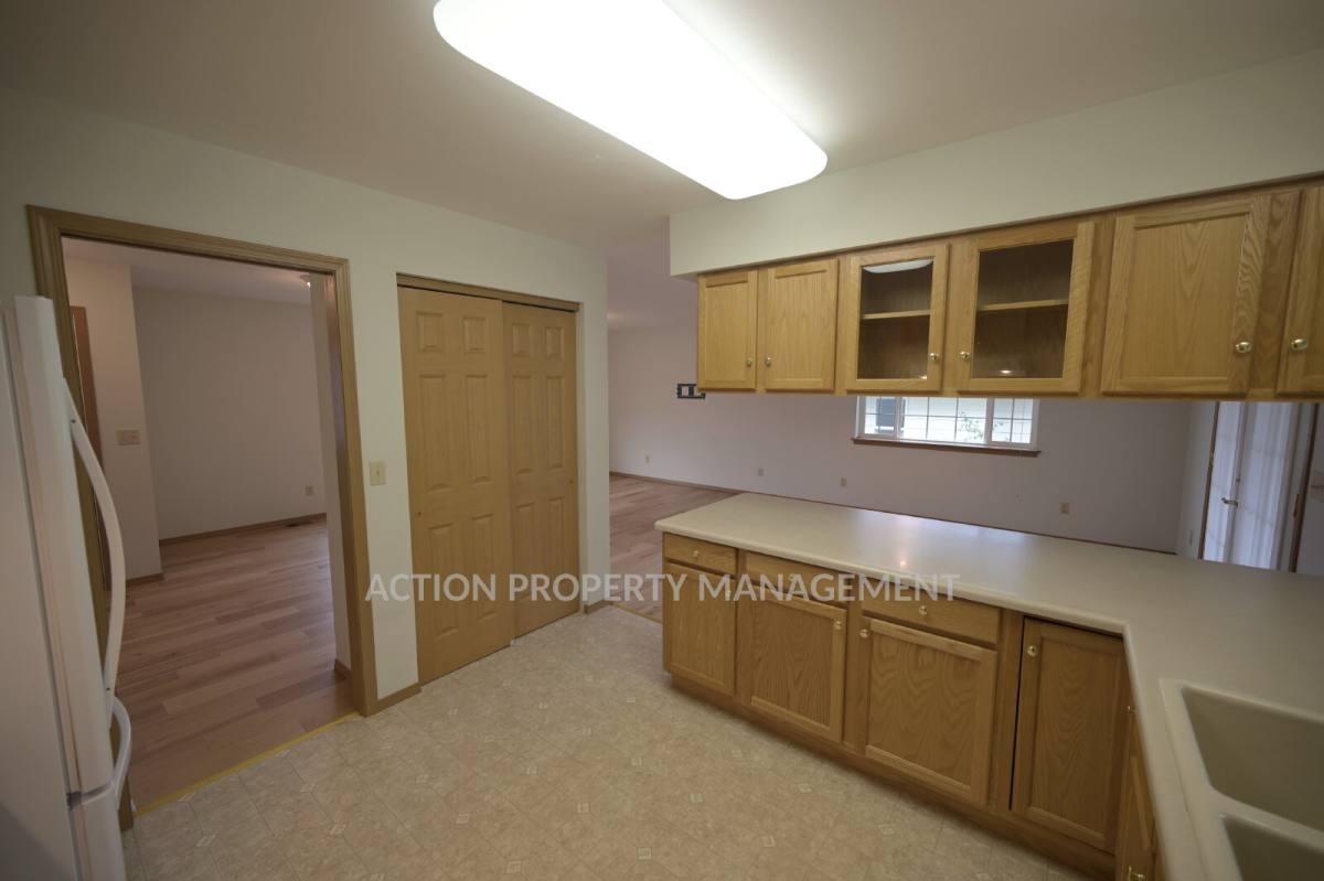 House for rent at 627 W Summer Breeze Lane, Sequim, WA 98382