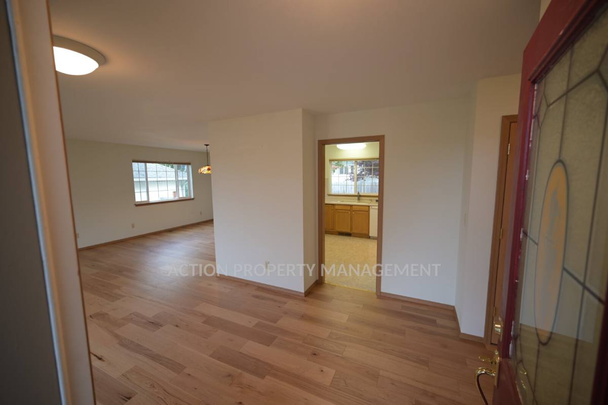 House for rent at 627 W Summer Breeze Lane, Sequim, WA 98382